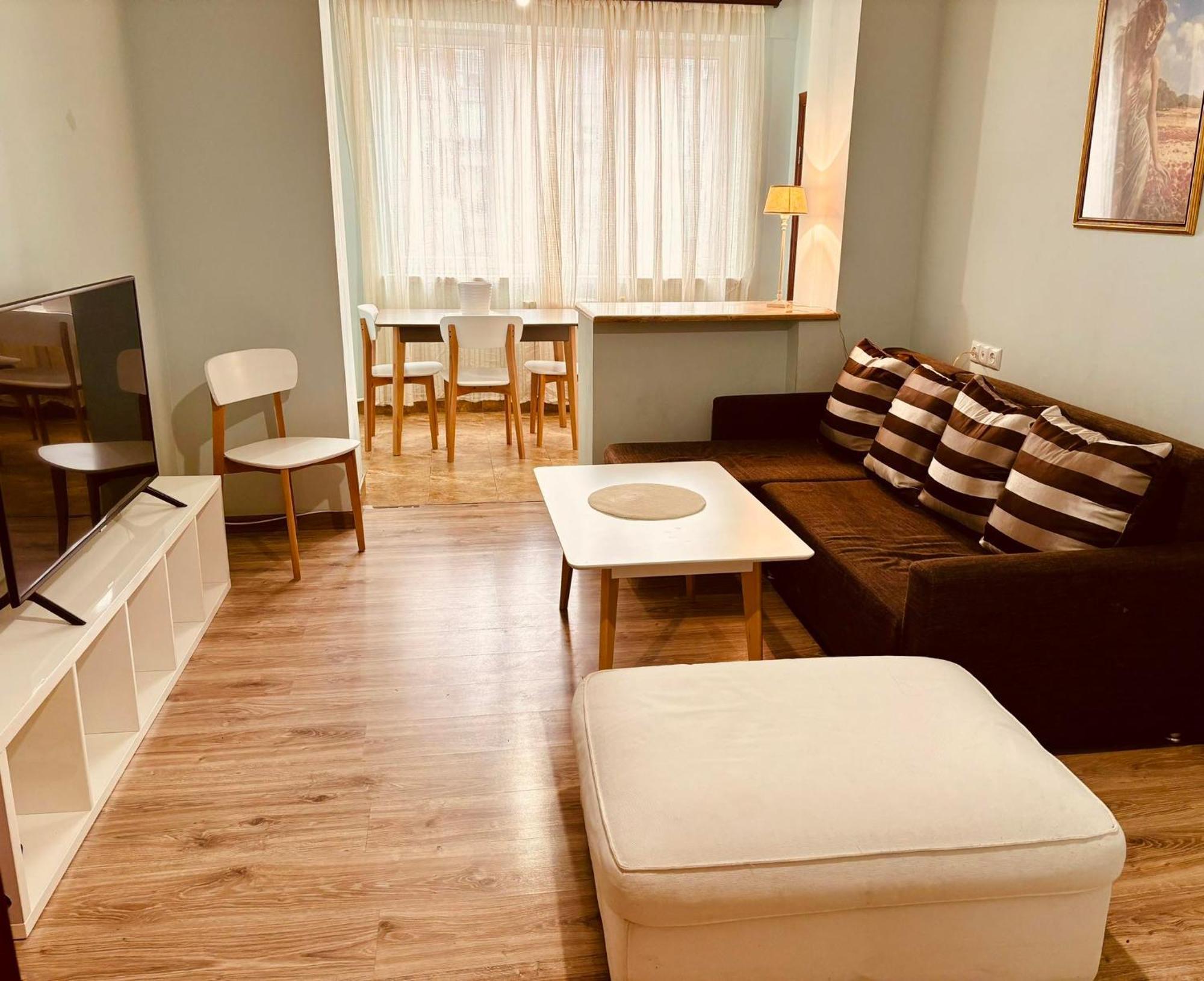 Republic Square Apartment Erivan Dış mekan fotoğraf