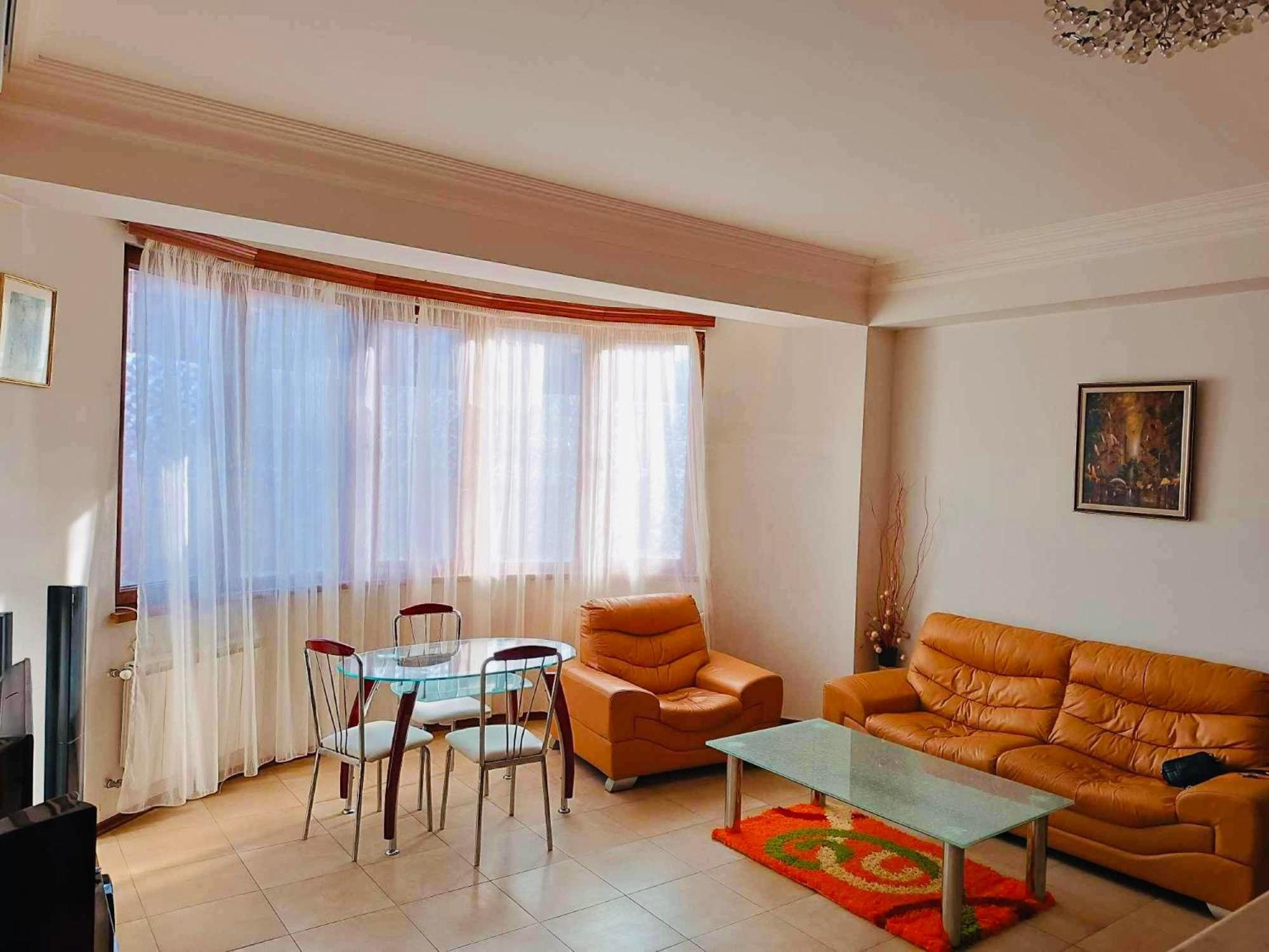Republic Square Apartment Erivan Dış mekan fotoğraf