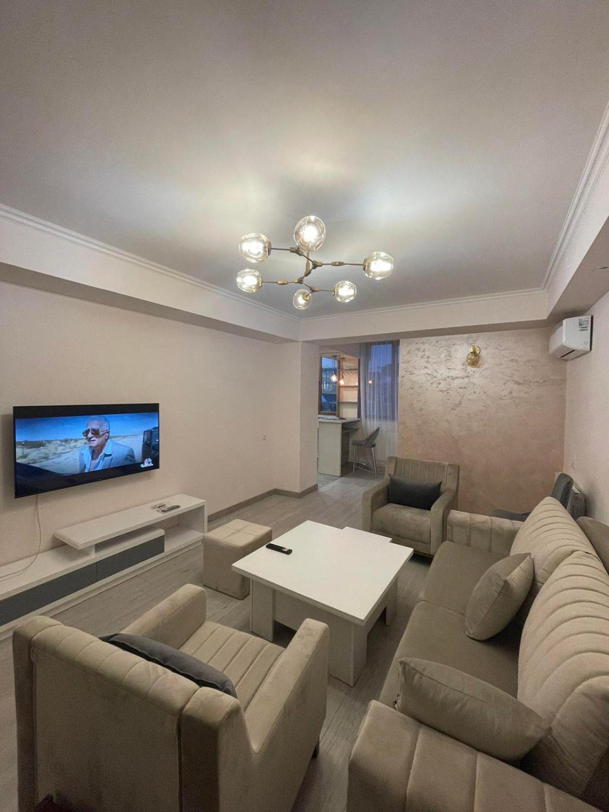 Republic Square Apartment Erivan Dış mekan fotoğraf